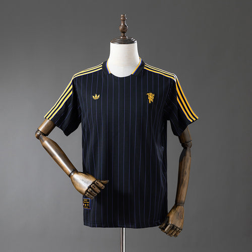 M-U 25-26 Cultural Shirt - Black Jersey detail