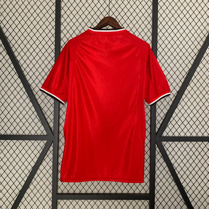 Retro M-U 00-02 Home detail