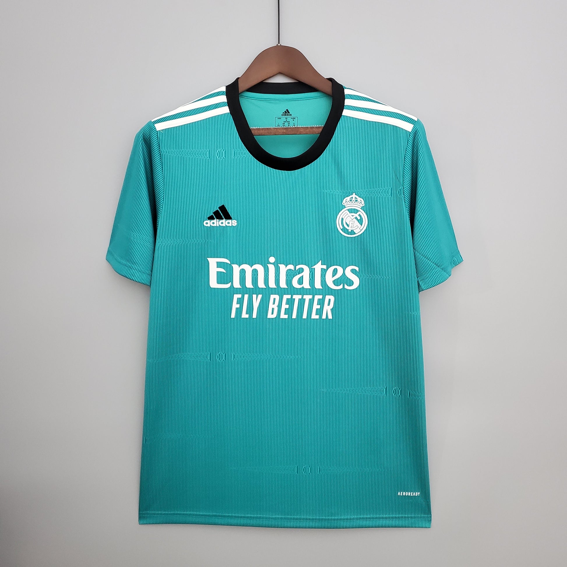 21-22 Real Madrid third away detail