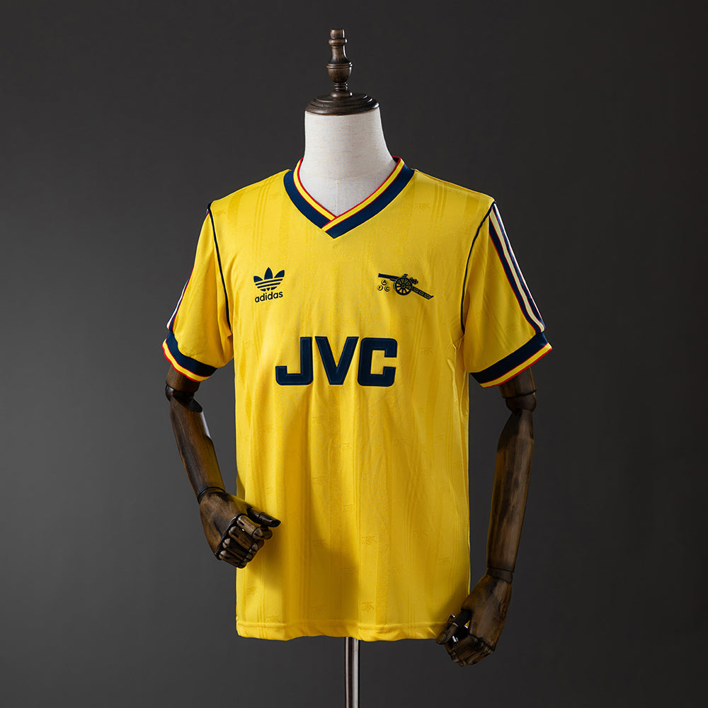 Retro Arsenal 86-88 Away detail
