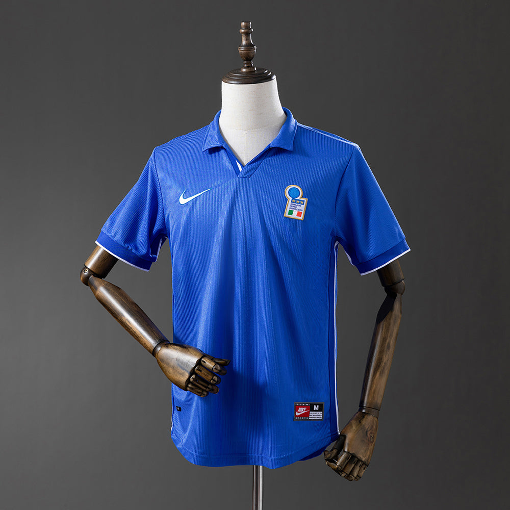 Retro Italy 1998 home detail