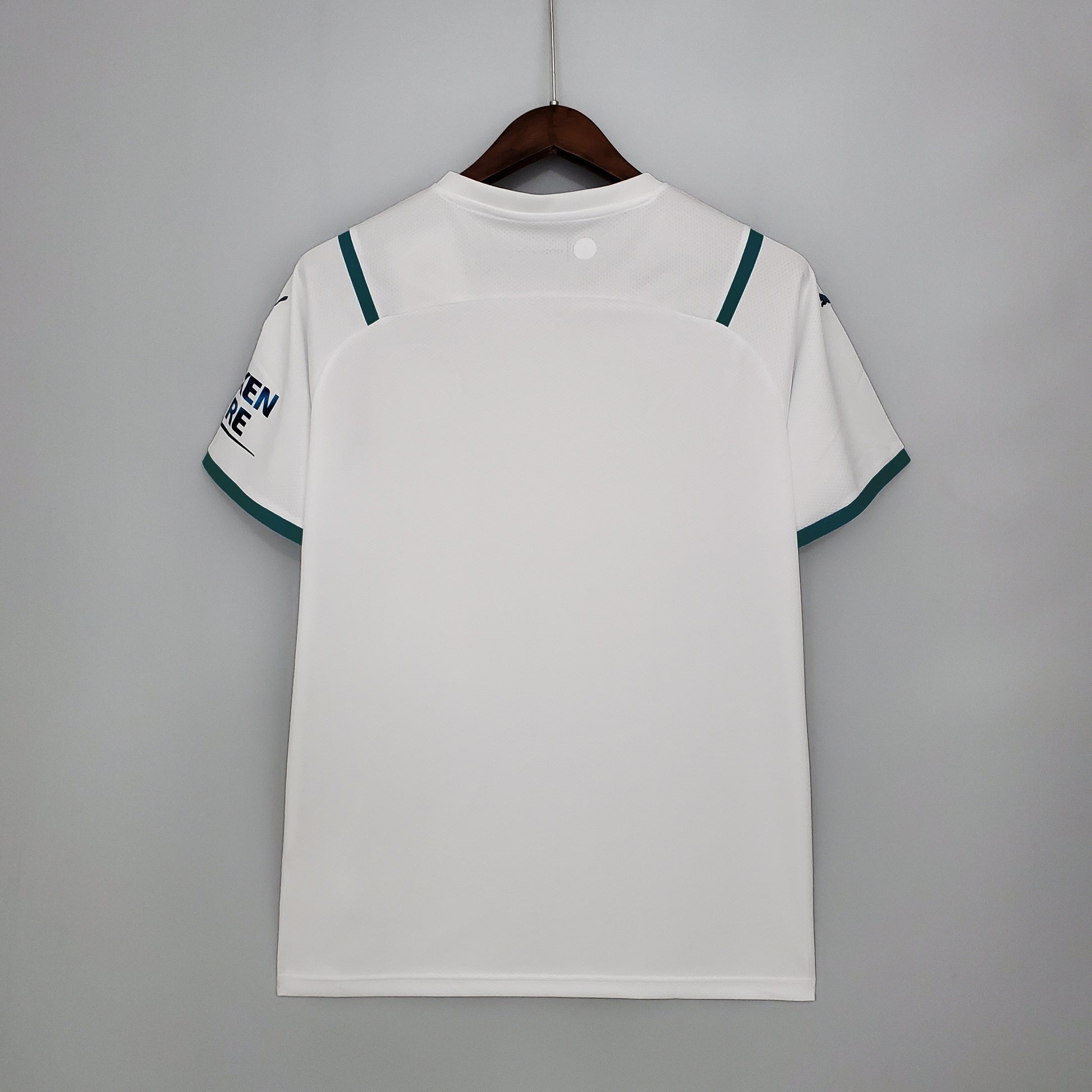 21-22 Manchester City away detail