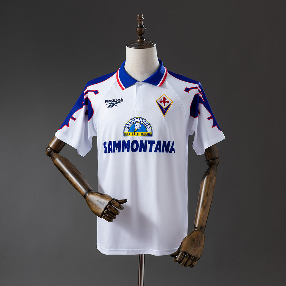 Fiorentina 95-96 Away Retro Jersey detail