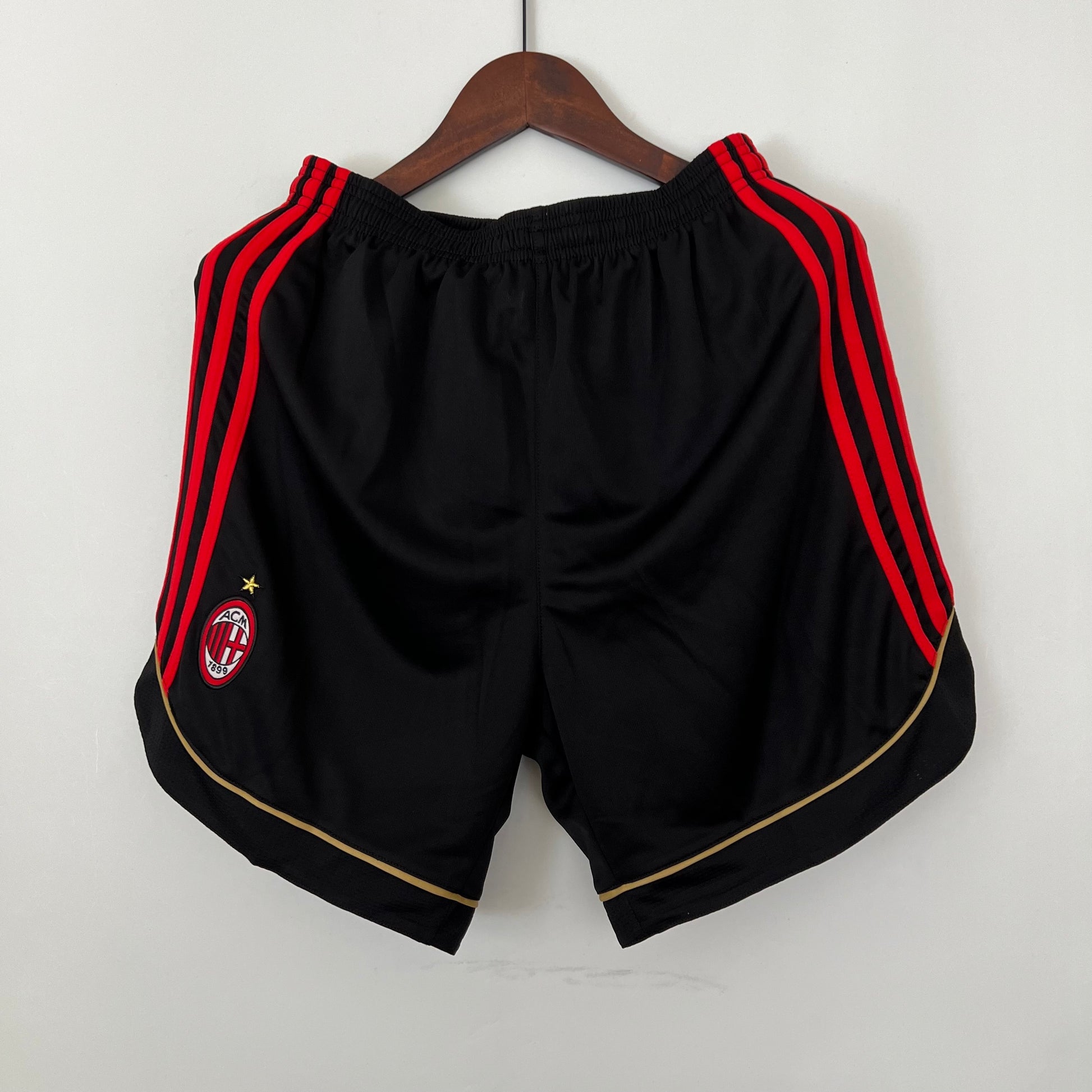 Retro Shorts AC Milan 06-07 Home detail