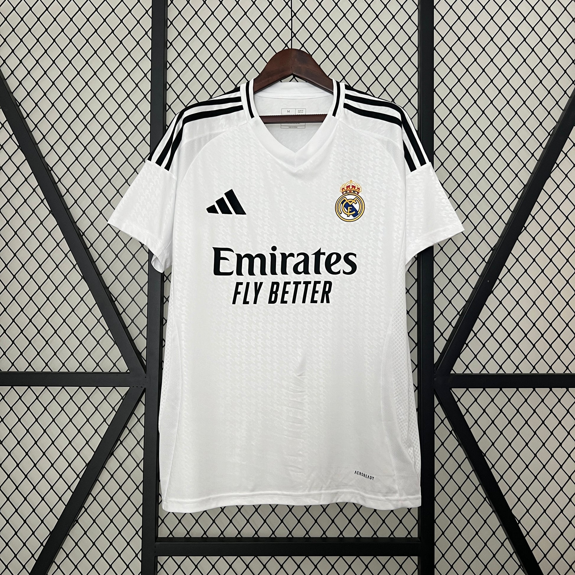 24-25 Real Madrid home detail