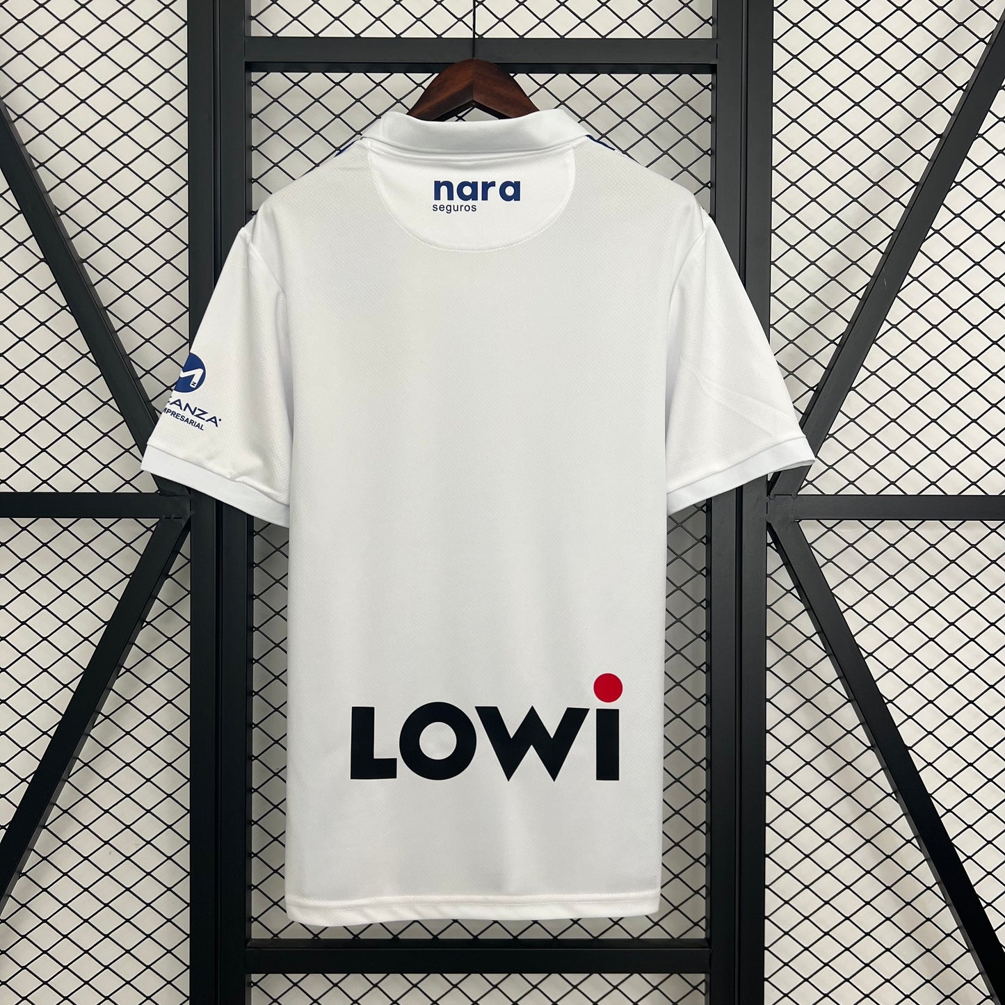 25-26 Leganes home detail