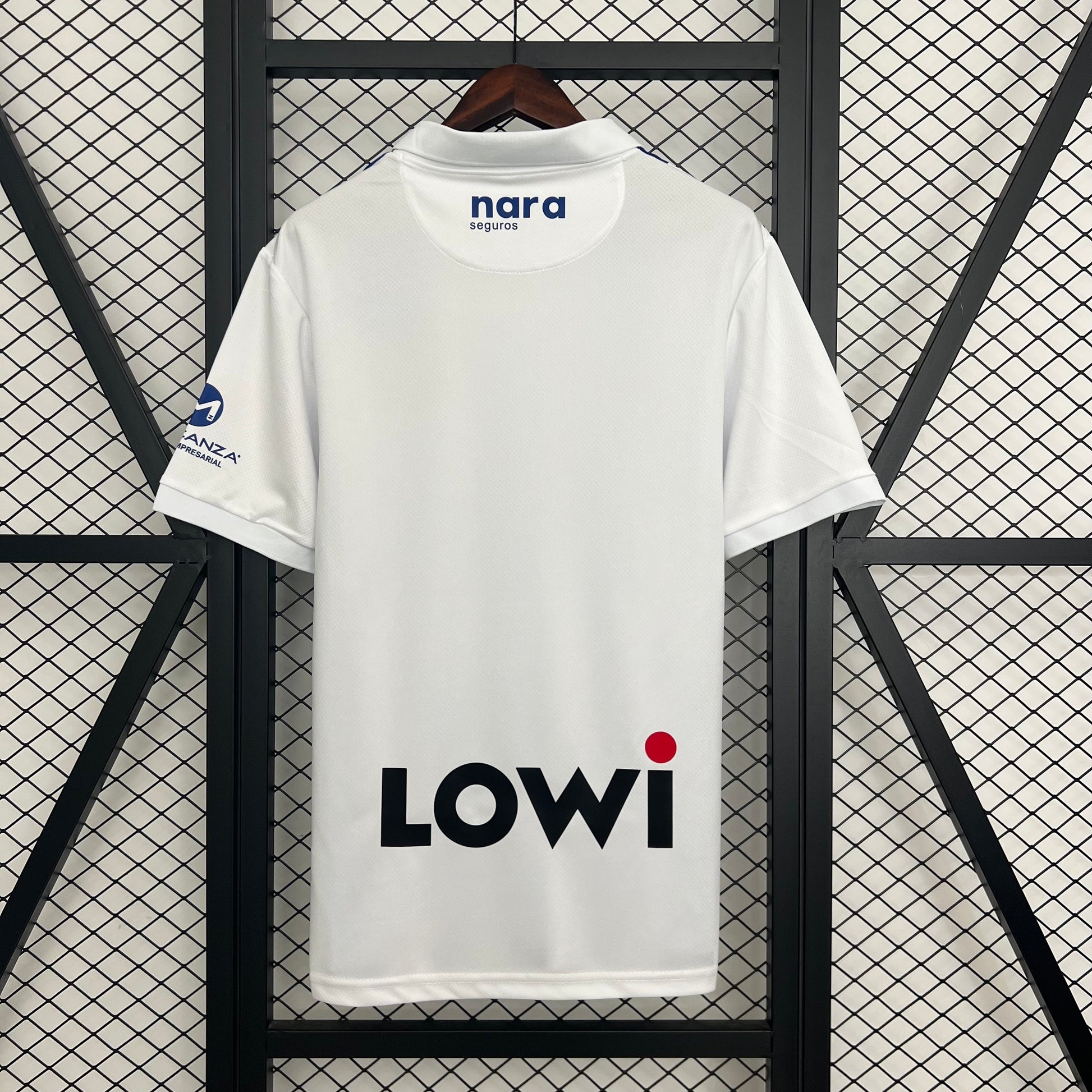 25-26 Leganes home detail
