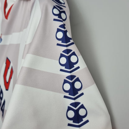 Retro Universidad de Chile1996 away detail