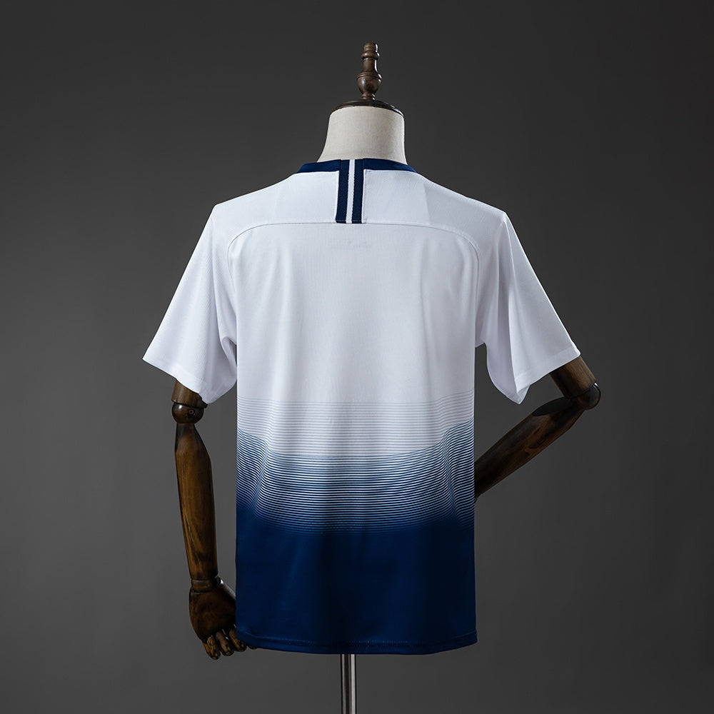 Tottenham Hotspur 18-19 Home Retro Jersey detail
