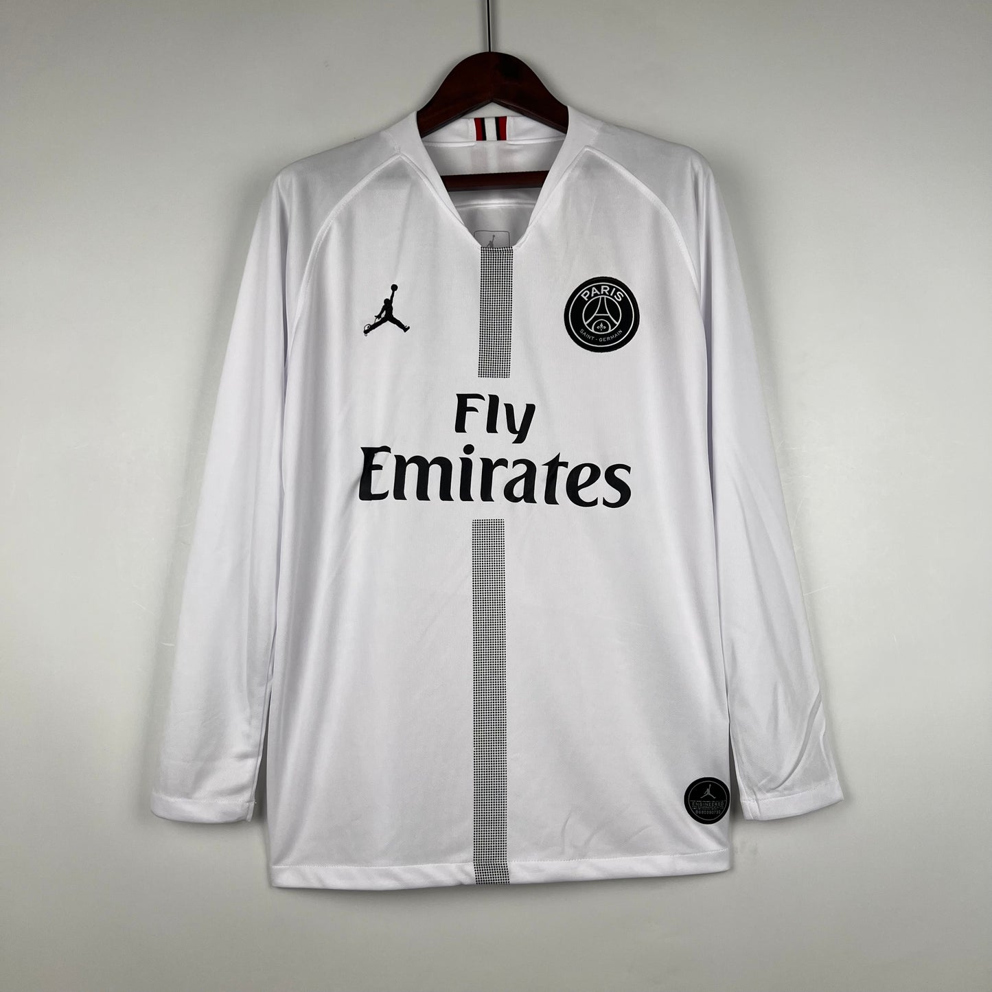 Retro PSG 18-19 Long Sleeve Black detail