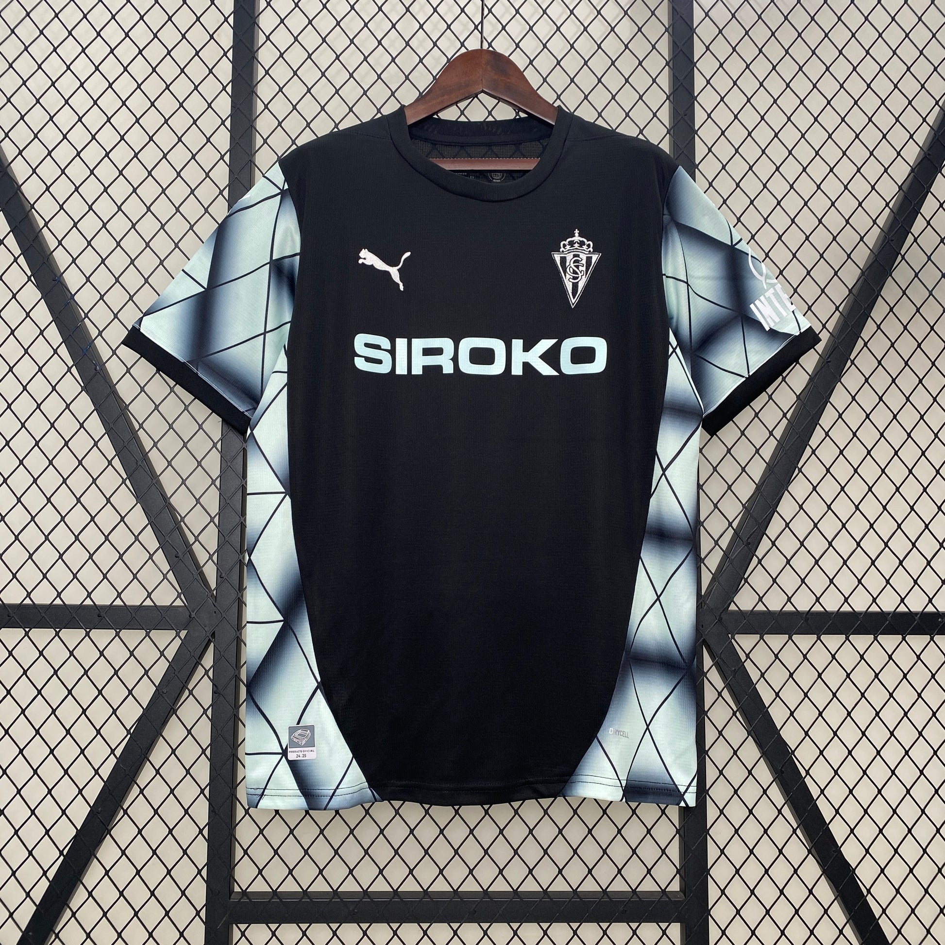 24-25 Sporting Gijon away detail