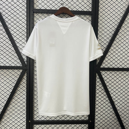 25-26 Special Edition Santos White detail