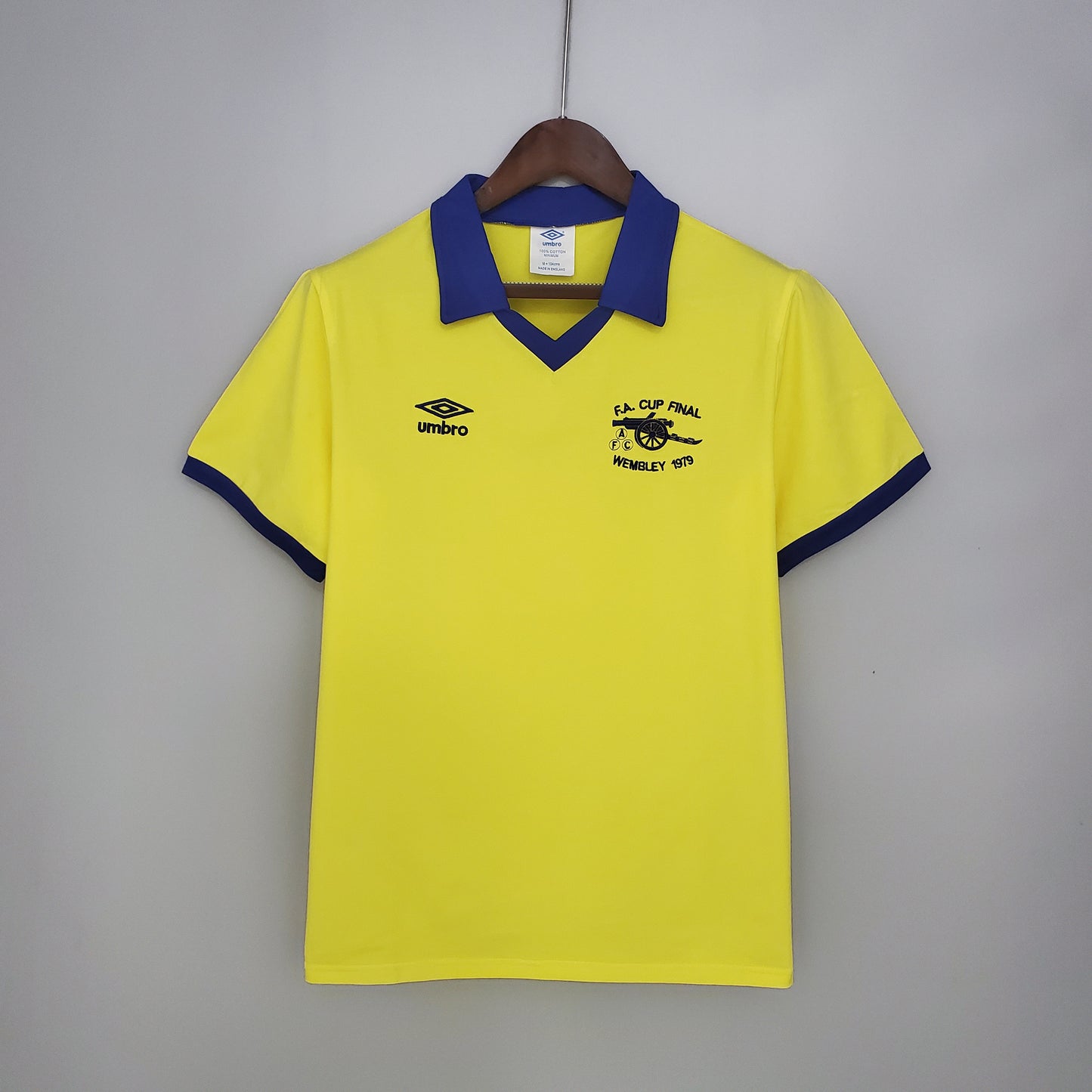 Retro Arsenal 71-79 away yellow detail
