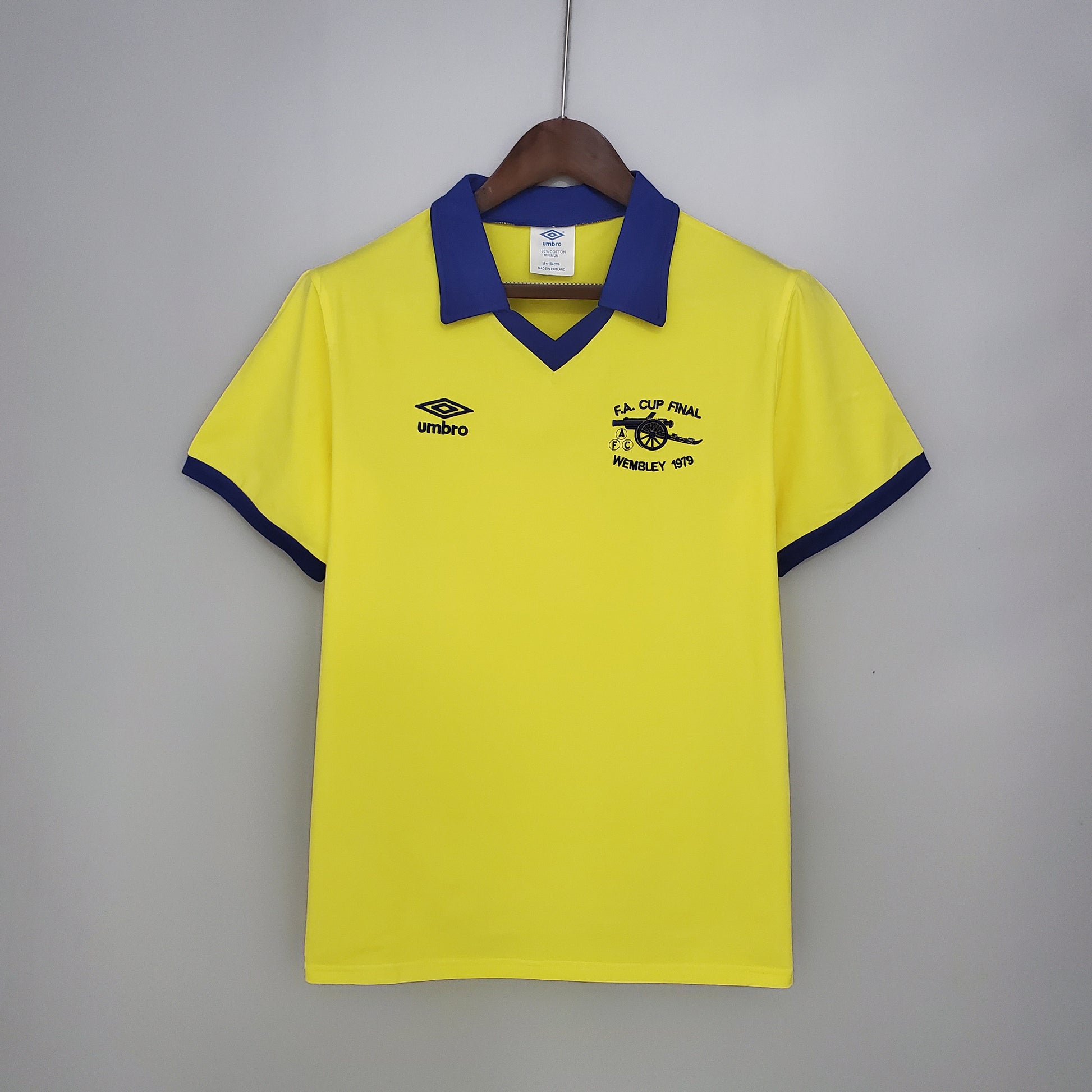 Retro Arsenal 71-79 away yellow detail