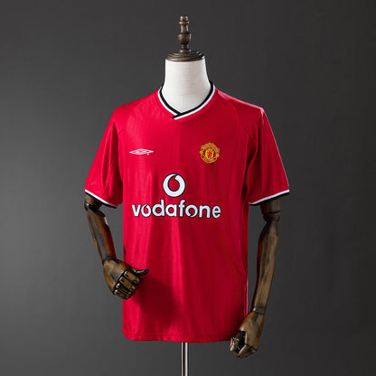 Retro 00-01 M-U home detail