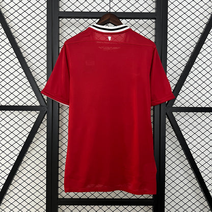 Retro M-U 11-12 Home detail