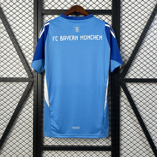 25-26 Bayern Munich Goalkeeper