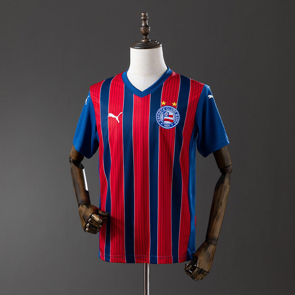 25-26 Bahia Away detail