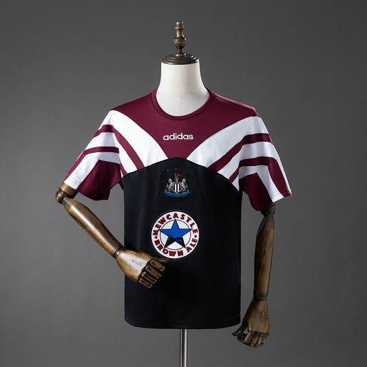 Newcastle United 95-96 Retro Training Jersey detail
