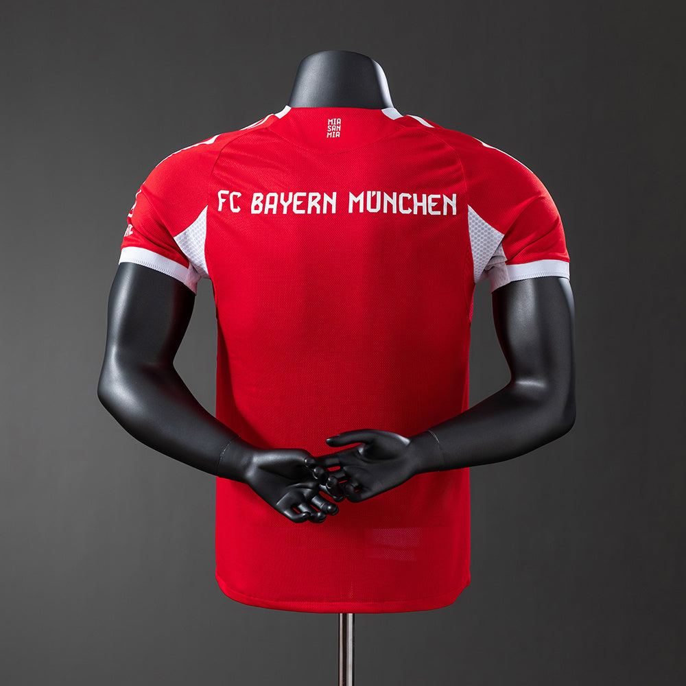 25-26 Player Bayern Munich Home