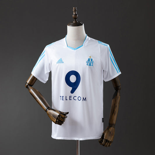 Retro 02-03 Marseille home detail