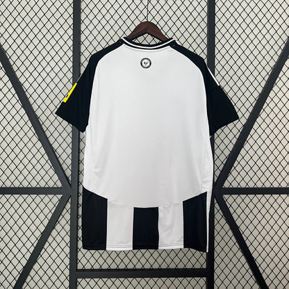24-25 Newcastle United Home detail