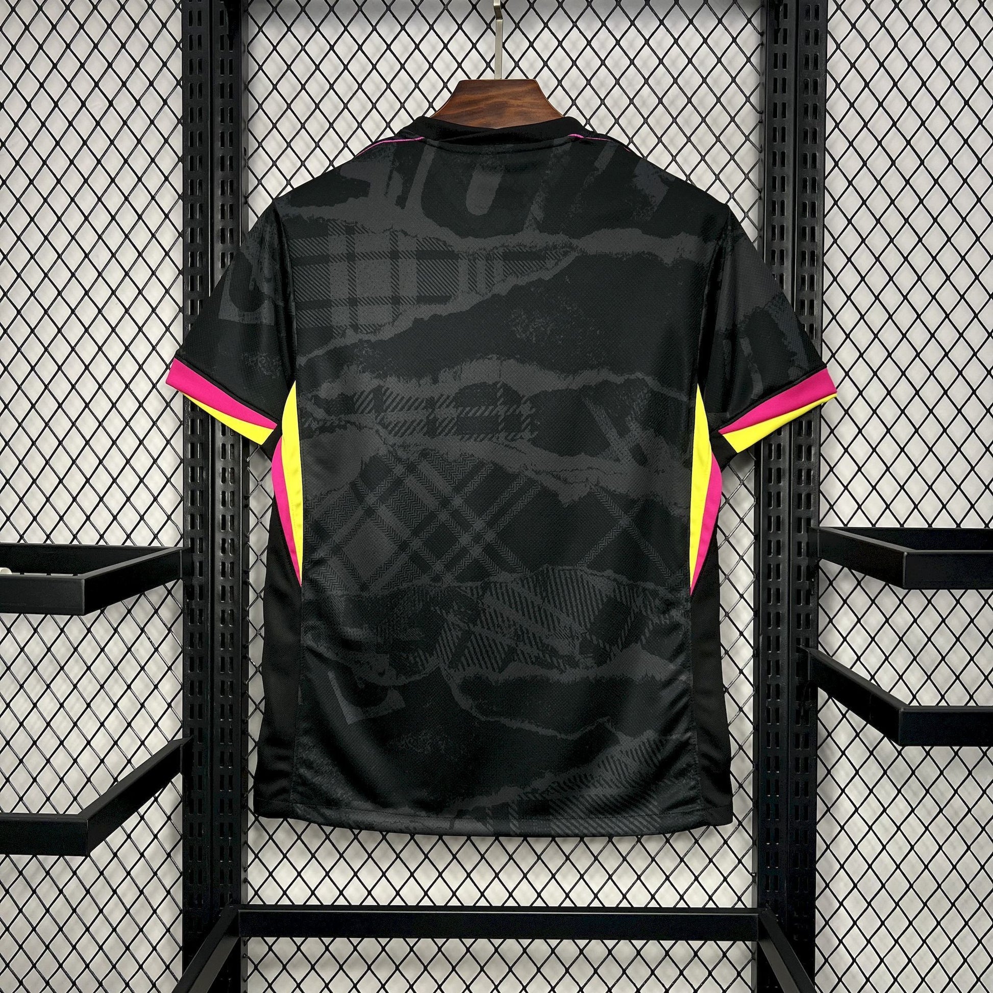 24-25 Chelsea  Third Jersey detail