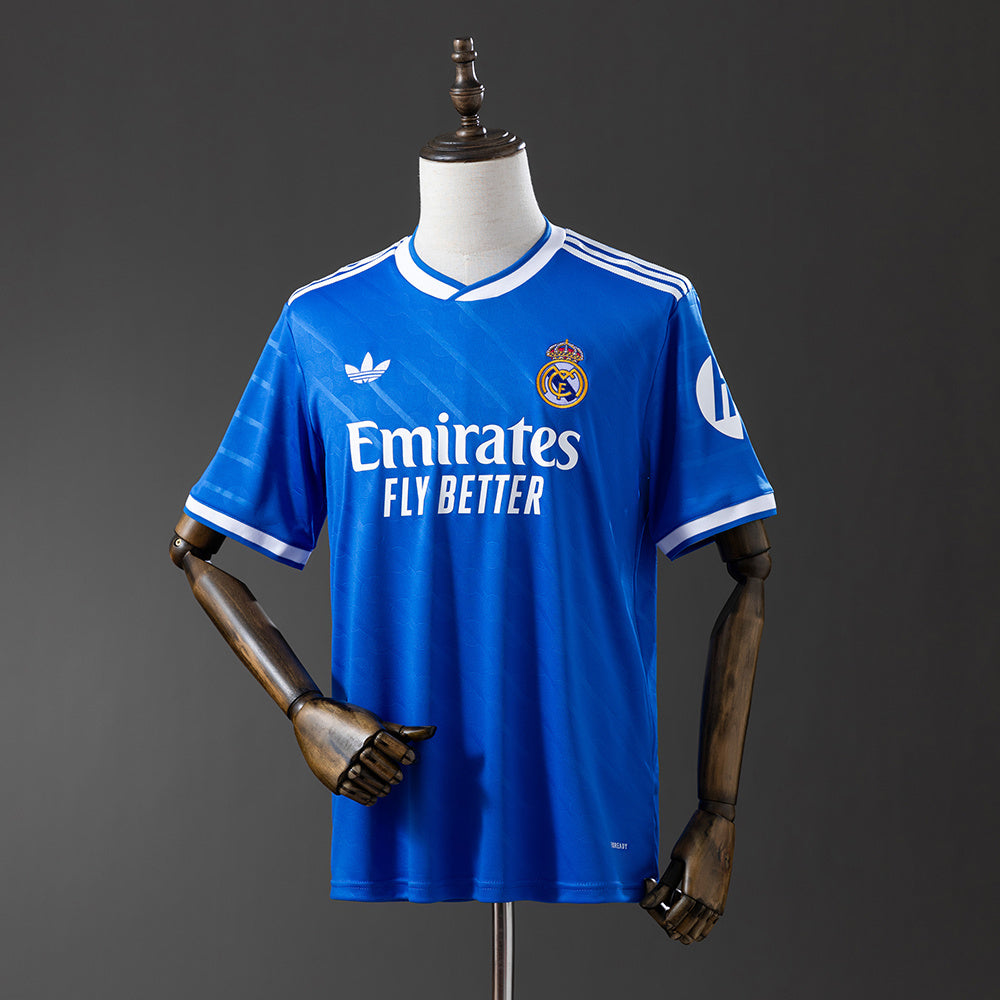 25-26 Real Madrid third away detail
