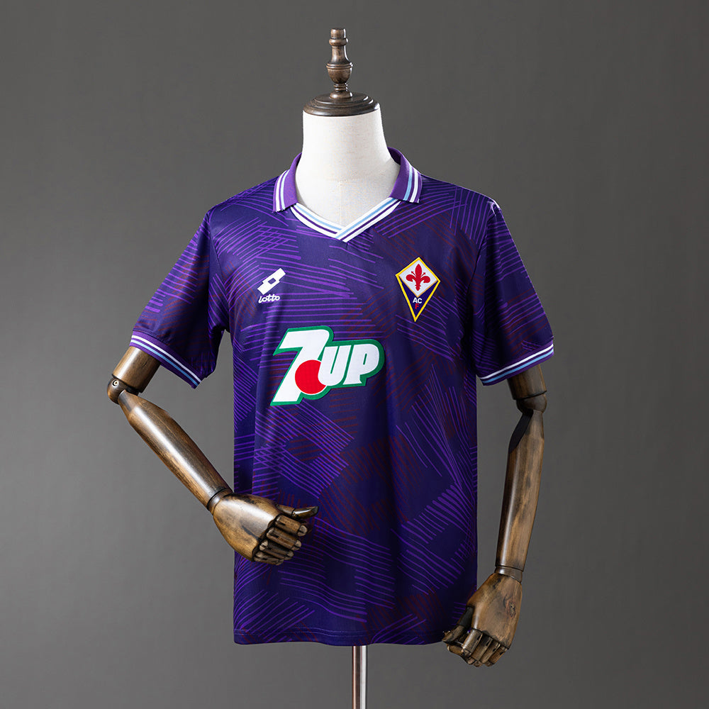 Retro 92-93 Fiorentina home detail