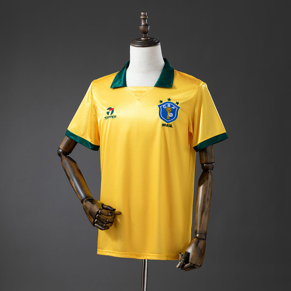 Retro 1988 Brazil home detail