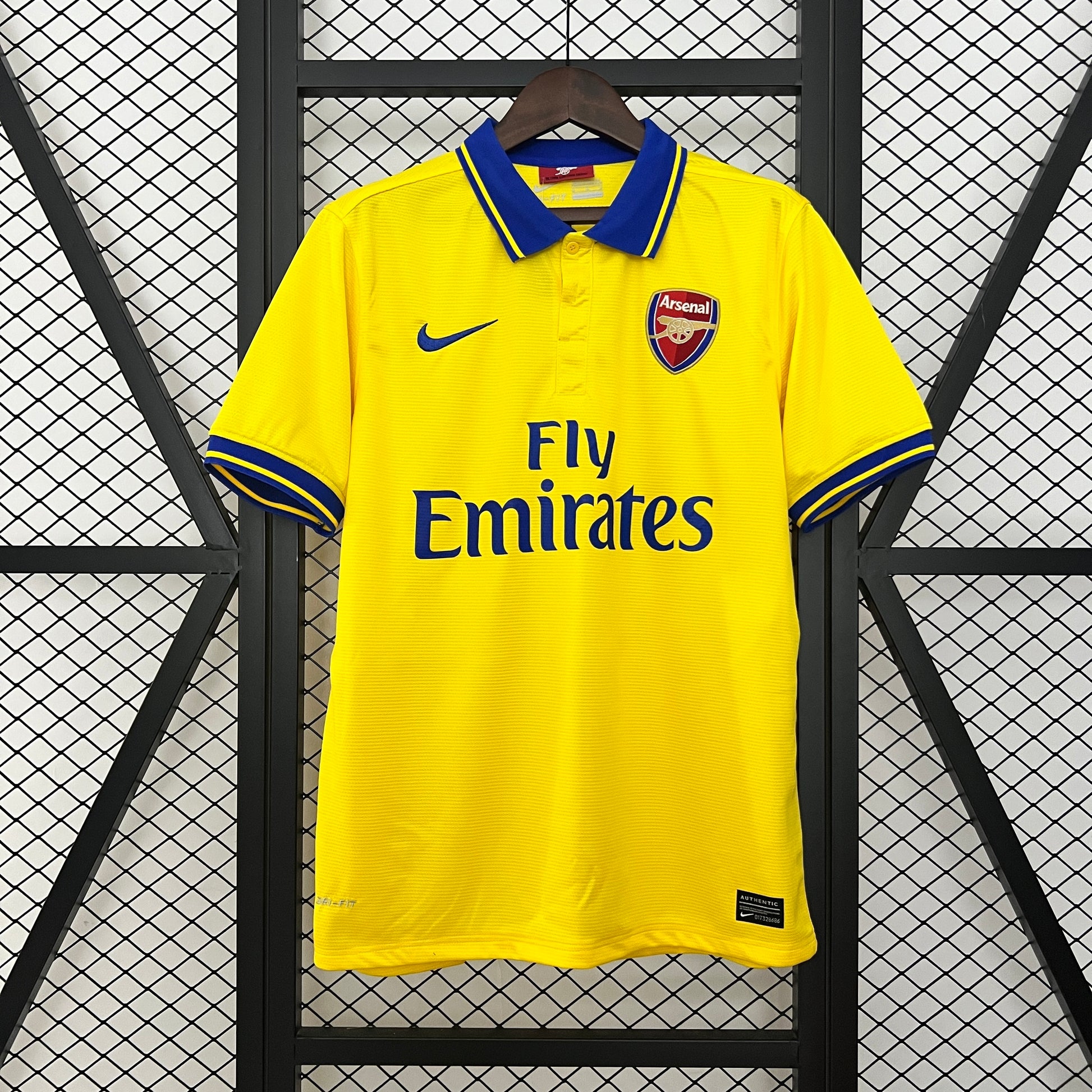 Retro Arsenal 13-14 Away