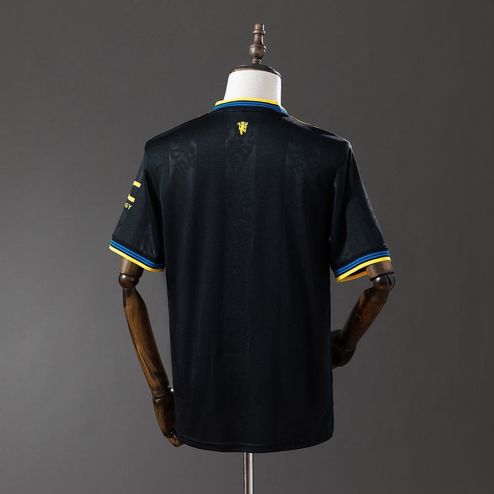 M-U 25-26 Away Jersey