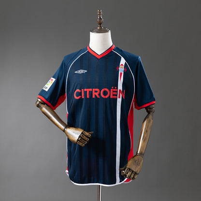 Celta de Vigo Retro 01-03 Third Away detail