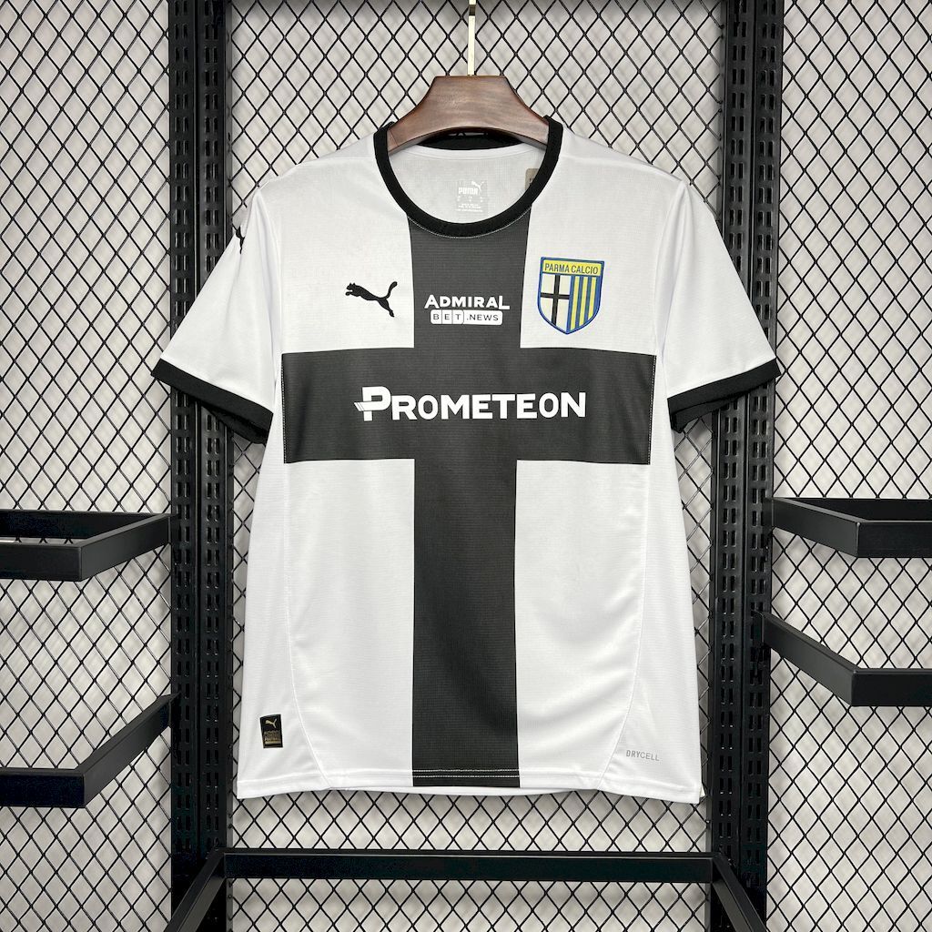 Parma Calcio 2024-25 Home Jersey detail