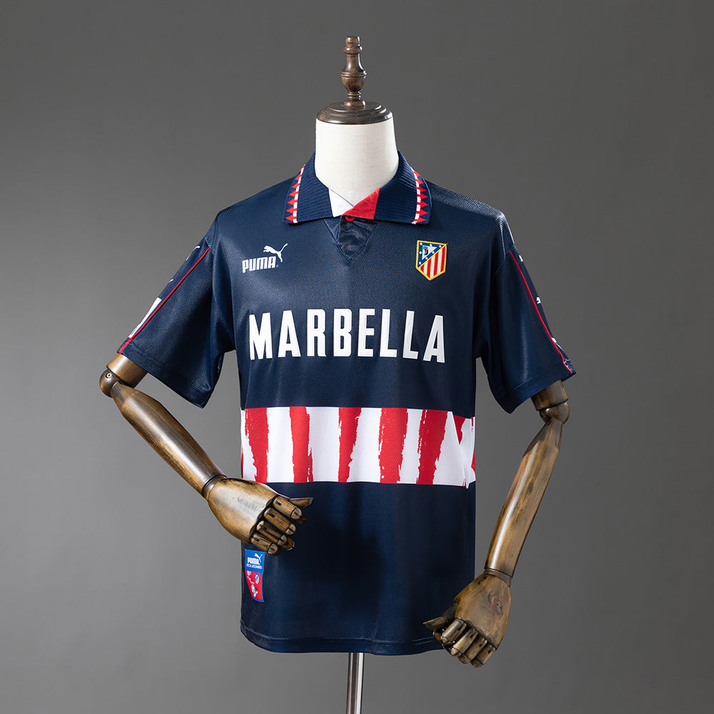 Retro Atletico Madrid 97-98 Away detail
