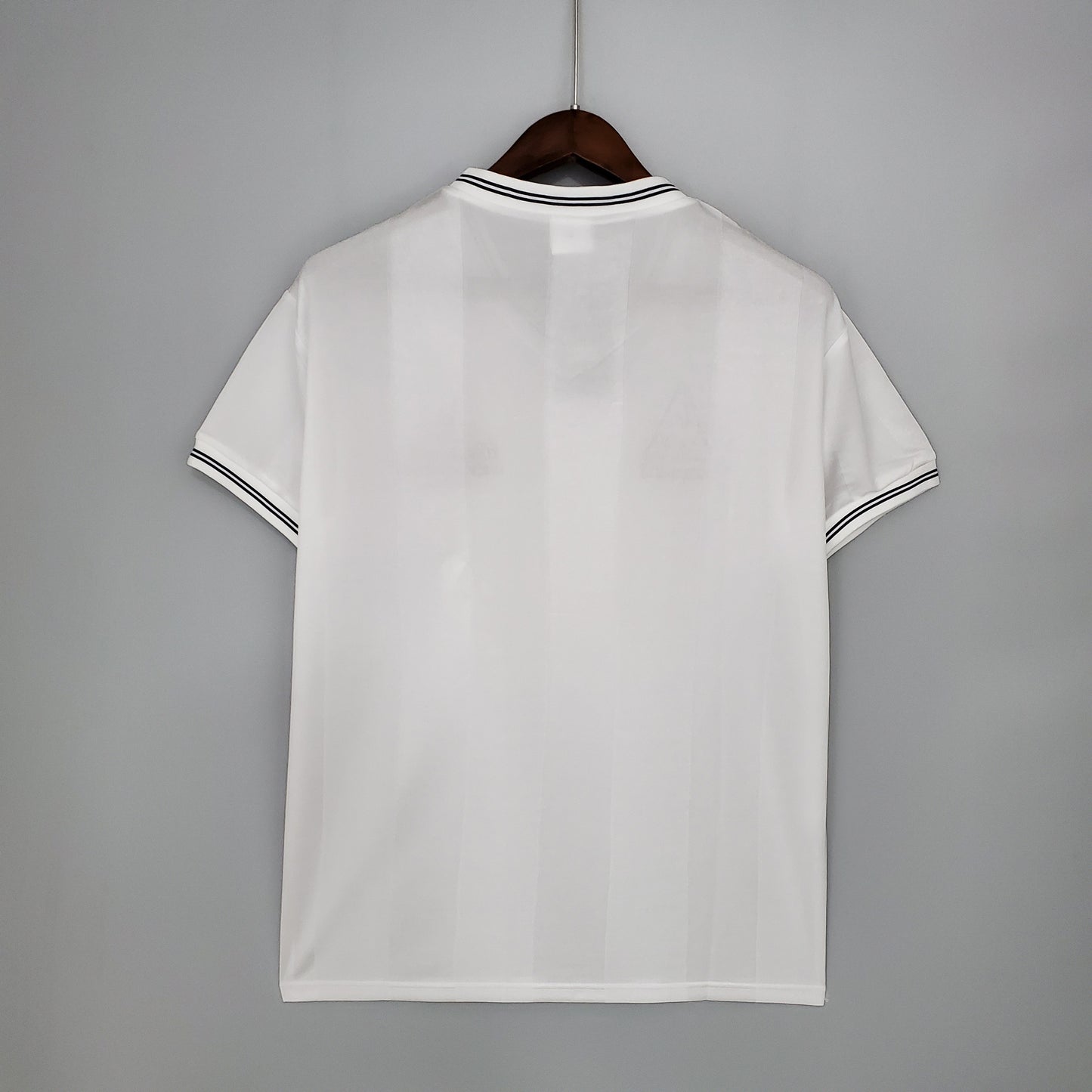 Retro 83-84 Tottenham home