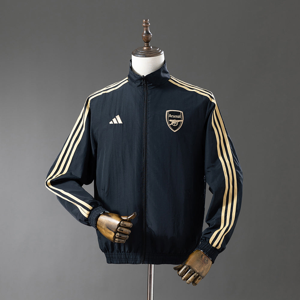 25-26 Arsenal Trench Coat Reversible detail