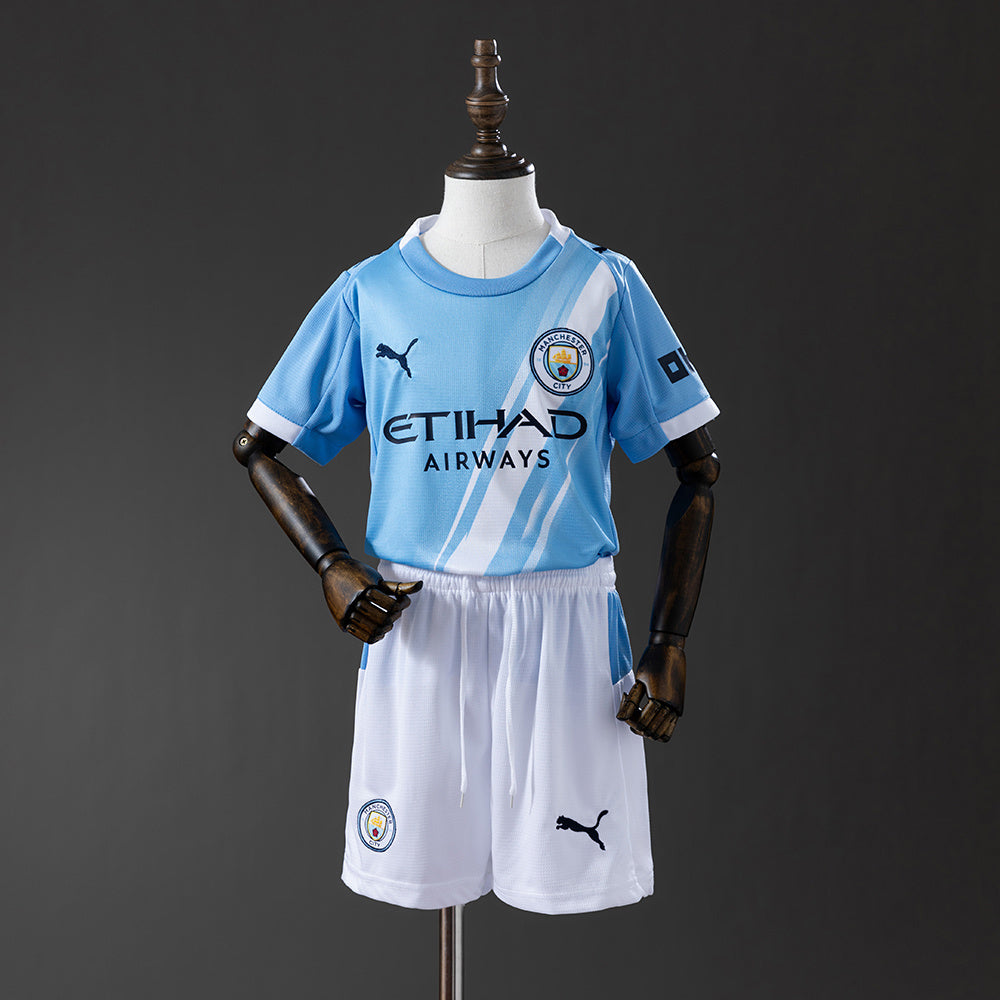 25-26 kids Manchester City home detail