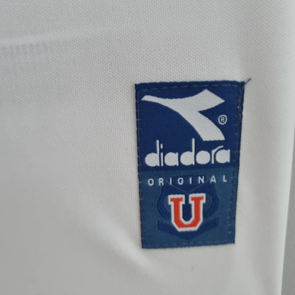 Retro Universidad de Chile1996 away detail