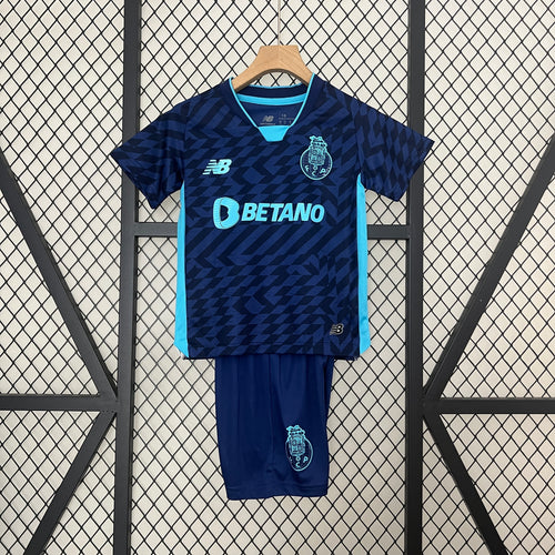 24-25 Kids Porto Third away detail