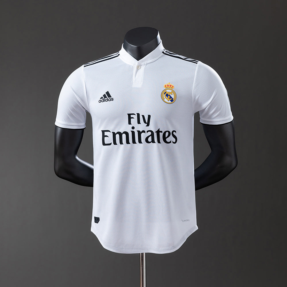 Real Madrid 18-19 Home Player Version Retro Jersey detail