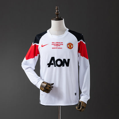 M-U 10-11 Away Long Sleeve Retro Jersey detail