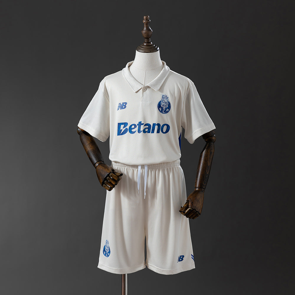 Porto 25-26 Kids Kit Third Jersey detail