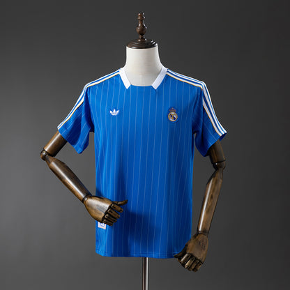 Real Madrid 25-26 Retro Style - Blue Jersey detail
