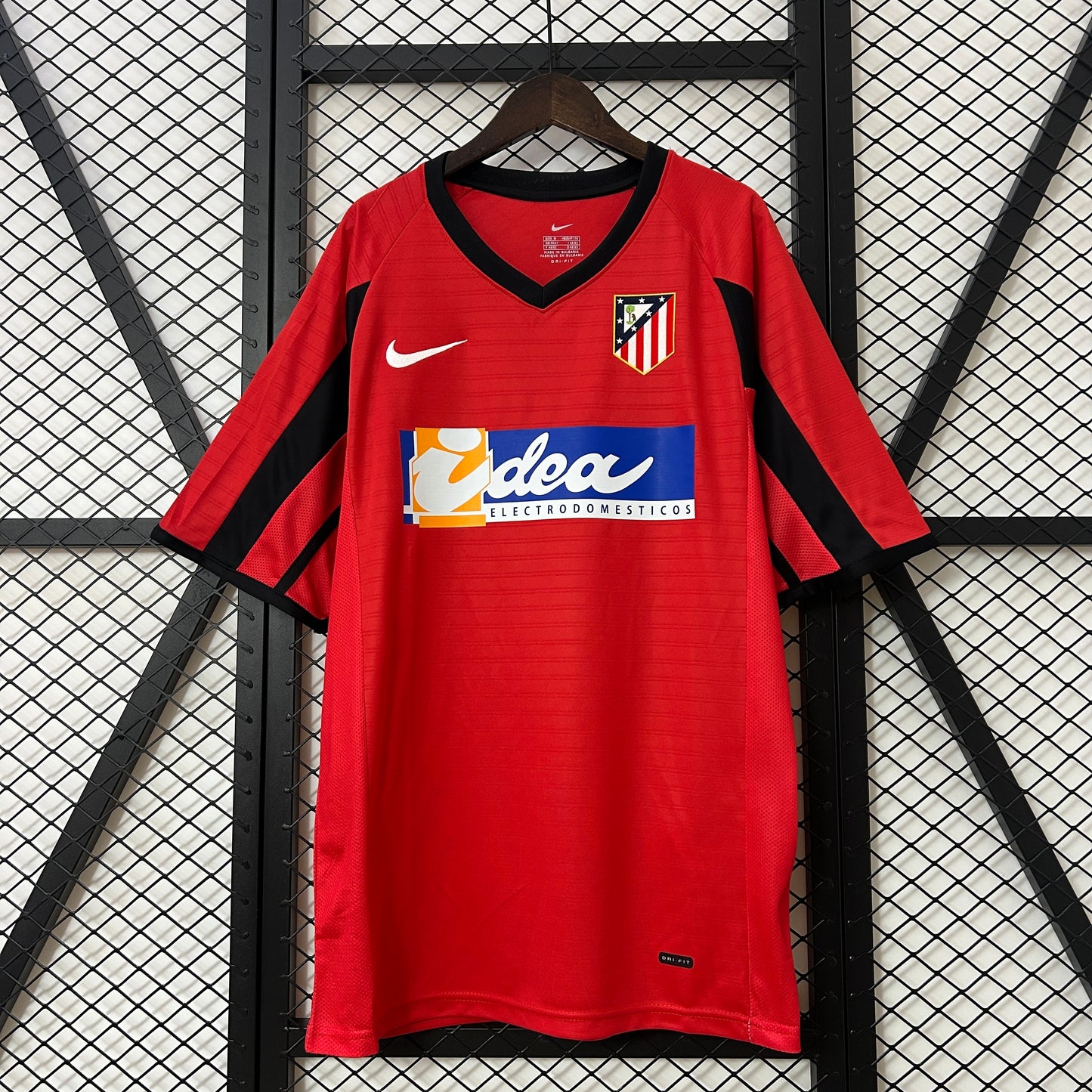 Retro Atletico Madrid 01-02  Away