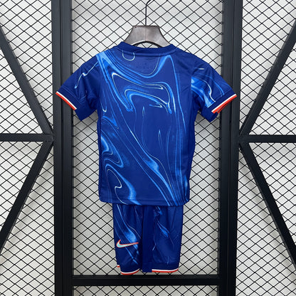 24-25 kids Chelsea home detail