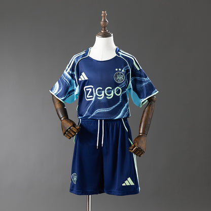 25-26 Kids Ajax away detail