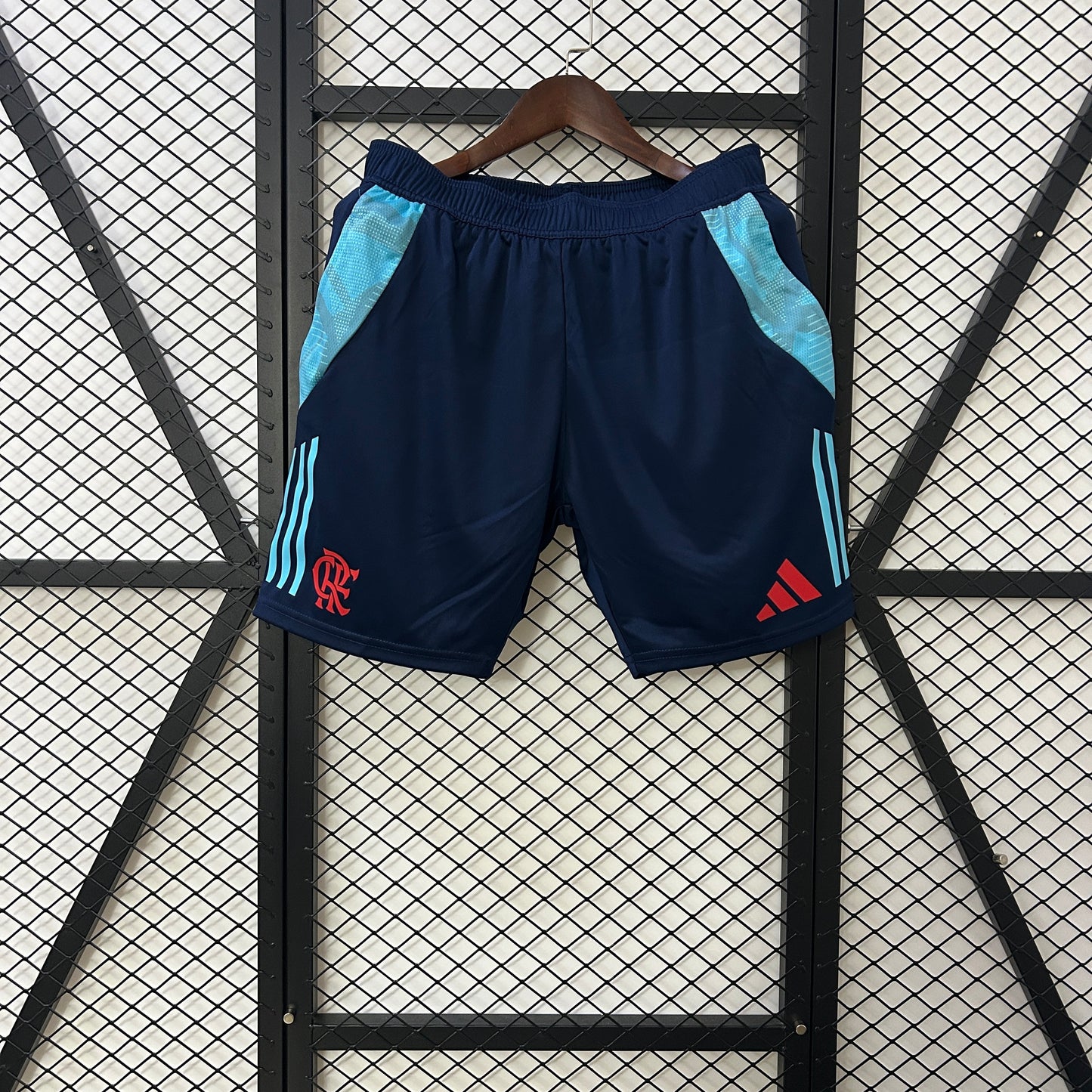 25-26 Shorts Flamengo detail