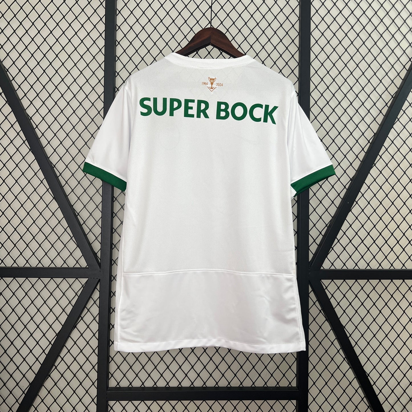24-25 Sporting Lisbon Away detail