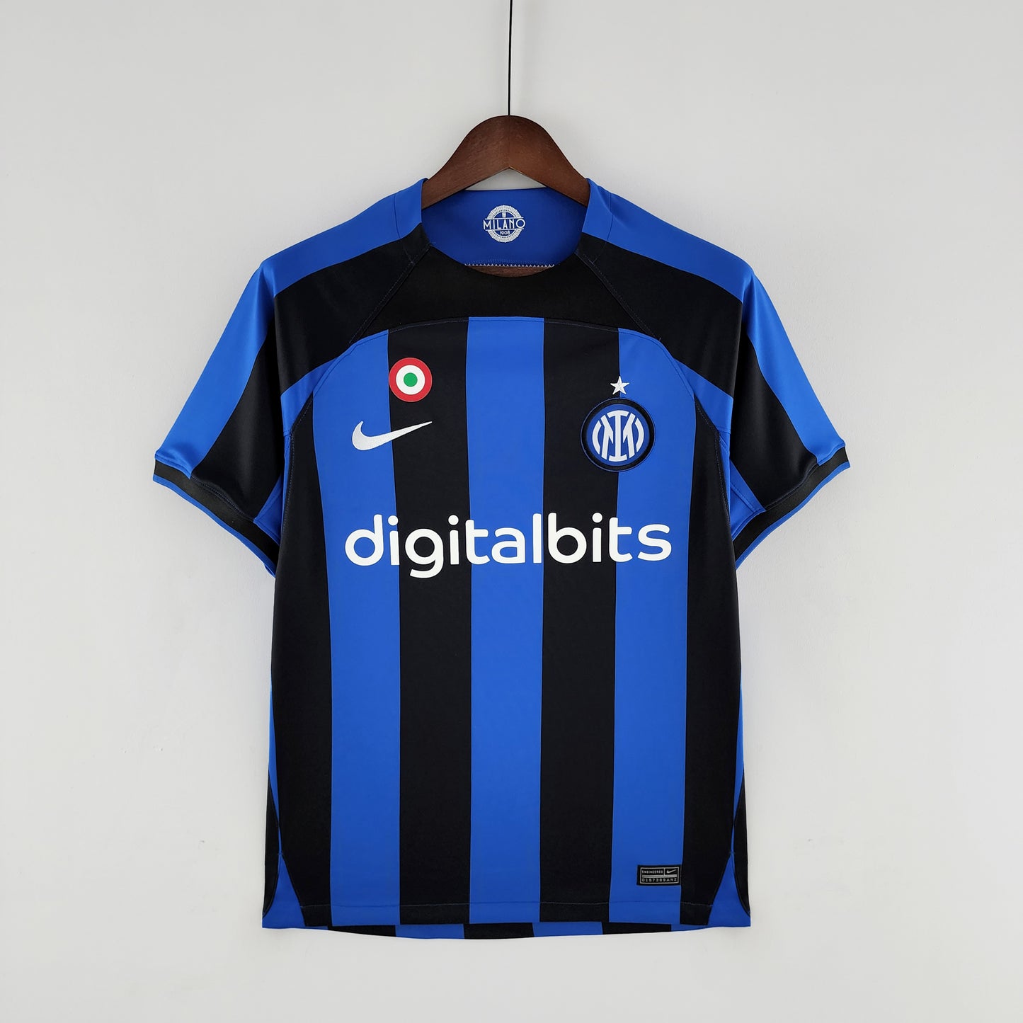 22-23 Inter Milan home